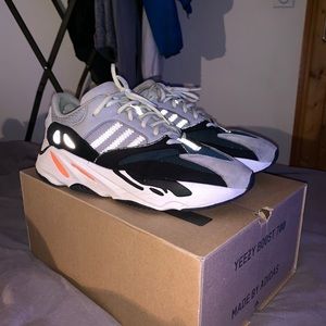 Yeezy 700s